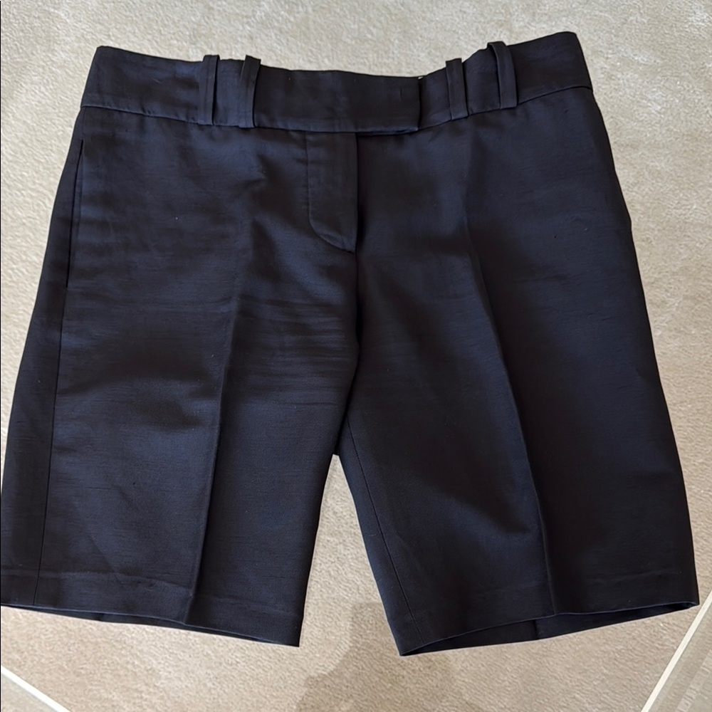 Chloe Elegant Black Women's Bermudas